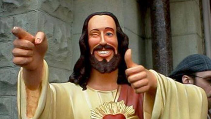 141003-Moss-christ-real-tease_v3hlhq