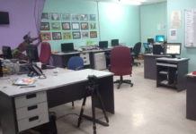The empty EMTV newsroom
