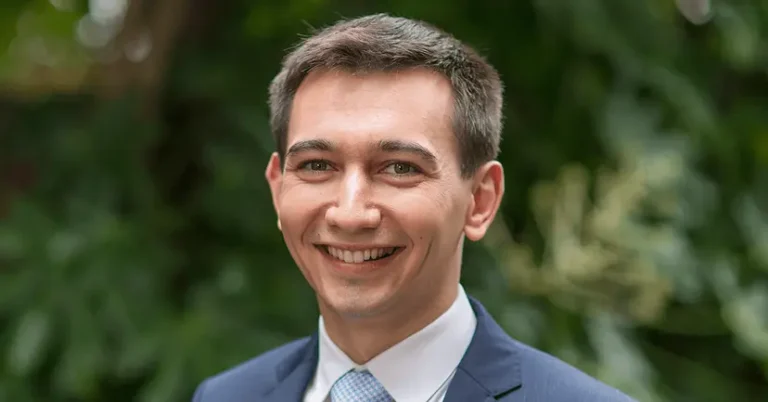GUEST BLOG: Ian Powell – Health Minister ‘purges’ regulatory health practitioner authorities for carrying out their statutory function