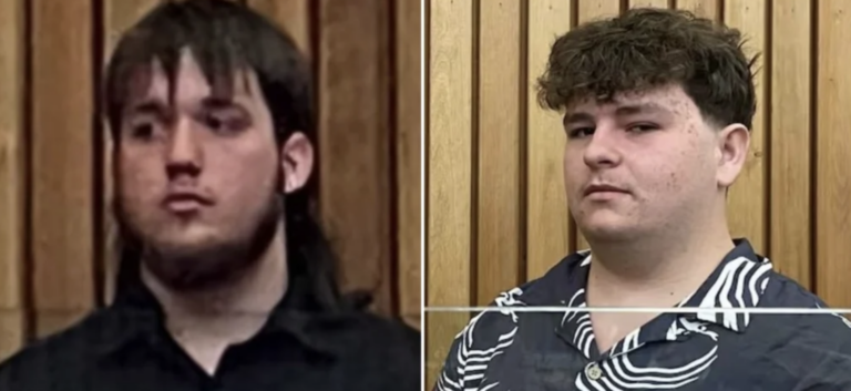 Tauranga Grindr thugs look aggressively heterosexual, terribly repressed & a tad inbred