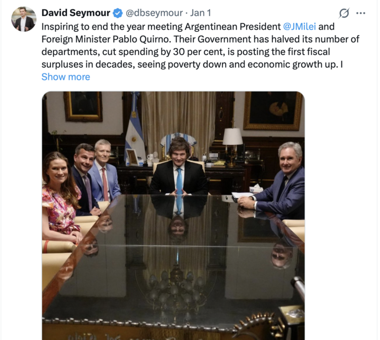 When Seymour met the Chainsaw – does David believe he can talk telepathically to his dead pets?