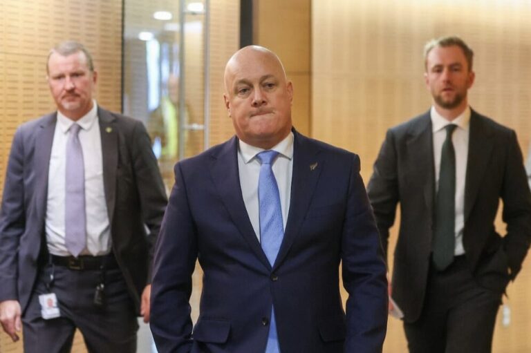 POLL MELTDOWN – NATIONAL CRASH TO 28%