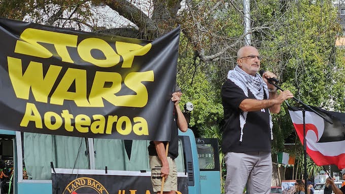 PSNA’s co-chair Maher Nazzal speaking at Auckland’s Aotea Square
