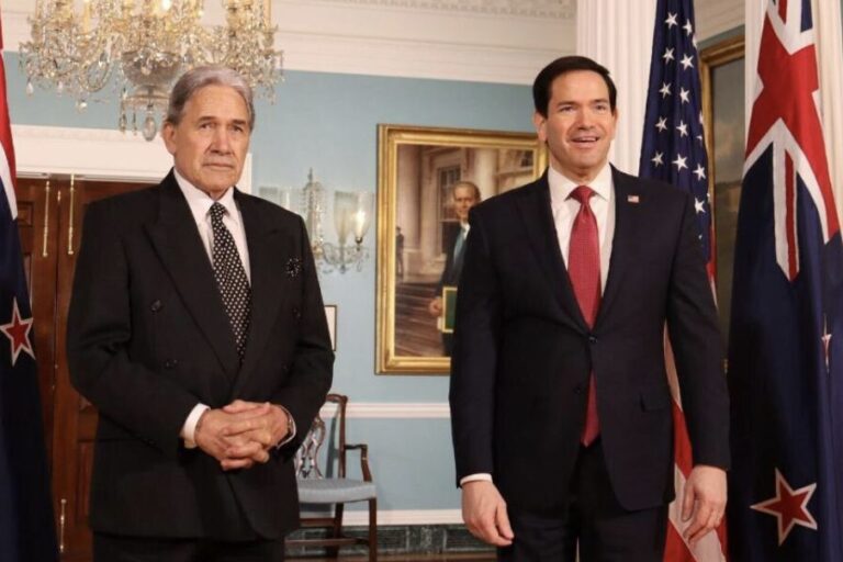 Winston wasted Washington moment with calcified cowardice