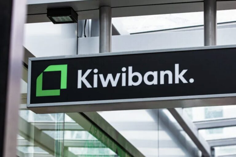 Privatising KiwiBank strangles our economic sovereignty – why Winston is right about nationalising BNZ