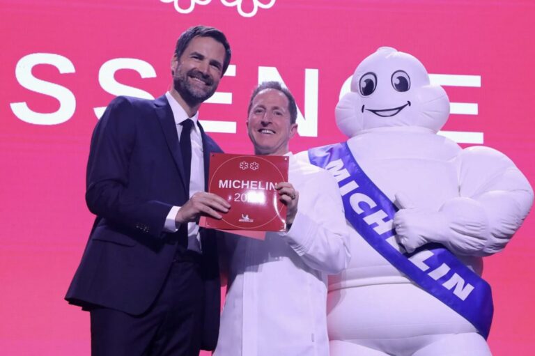 Political Caption Competition
