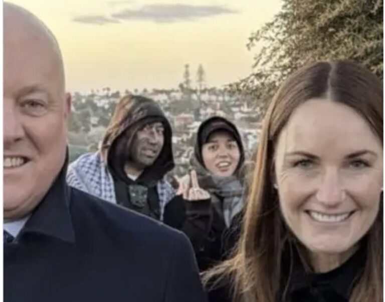 MEDIAWATCH: Despite 7 social media staff Luxon had to photoshop his Matariki Photo – isn’t that censorship?